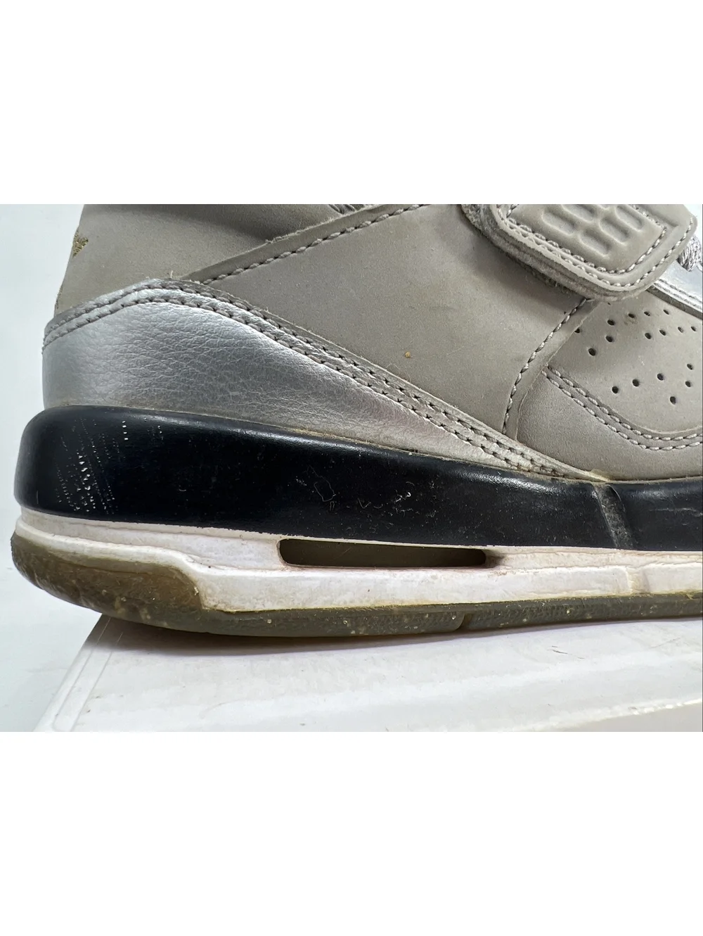 Nike gray silver